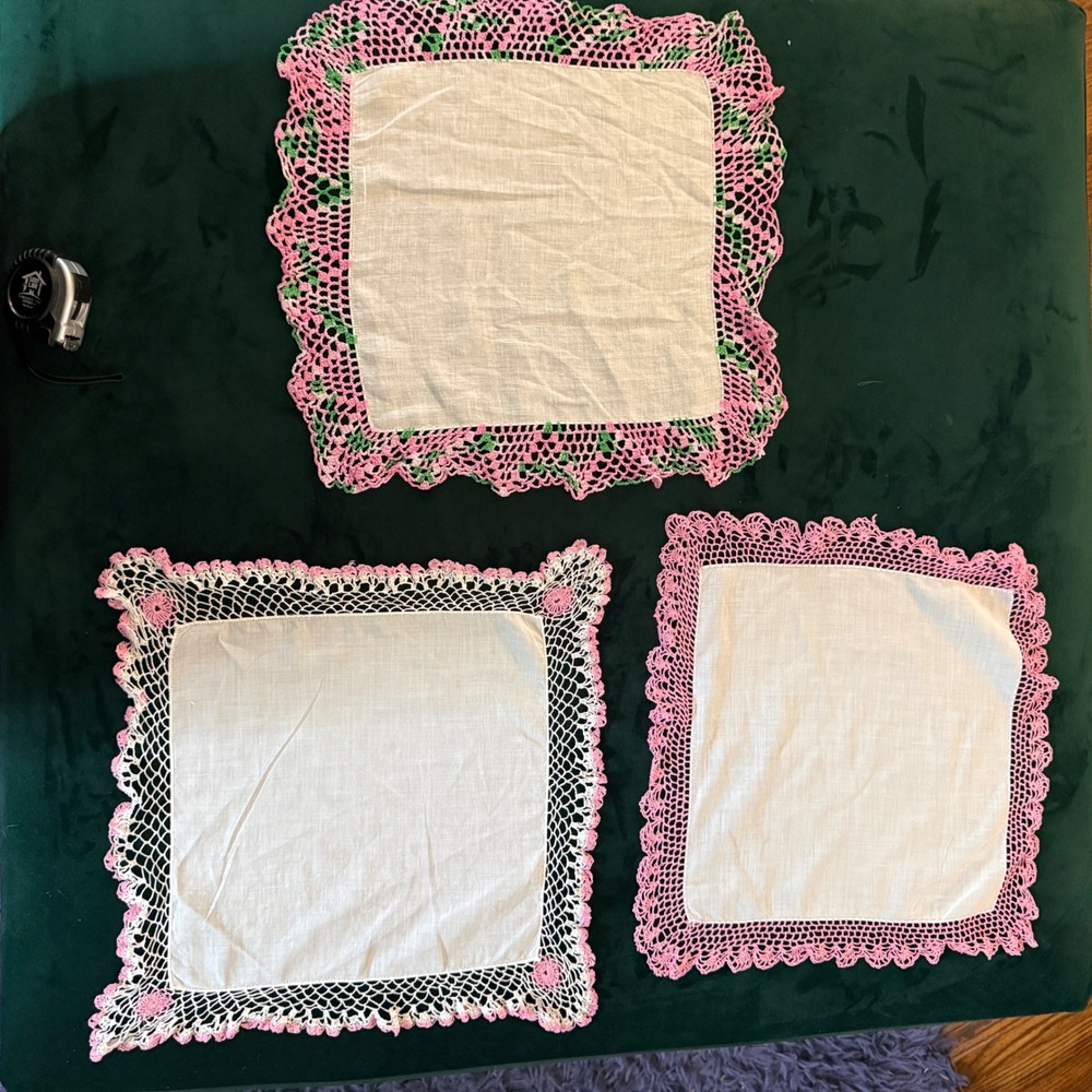 Vintage Pink White Green Hand Crochet Lace Trim Linen Handkerchief Set of 3